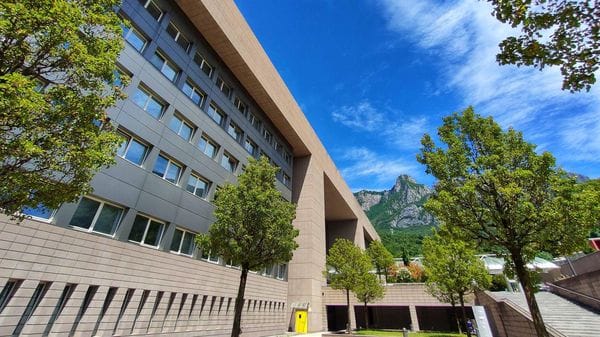Lecco, emergenza caldo all’ospedale Manzoni: guasto al condizionatore