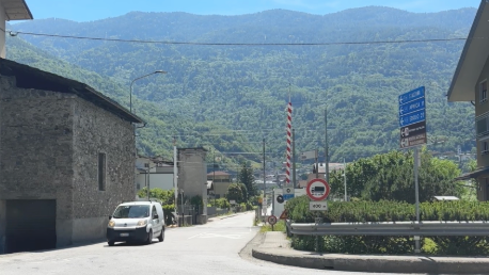 Villa di Tirano, al via la chiusura dei passaggi a livello: ne saranno soppressi otto su undici