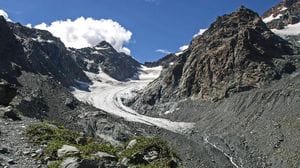 Sondrio, la montagna perde la sua riserva d’acqua: neve e ghiacciai sotto la media