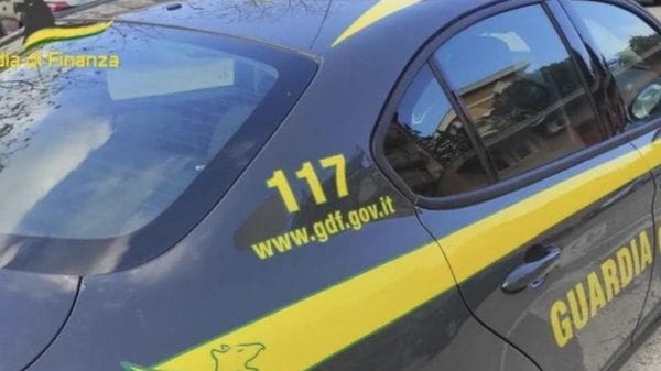 Guardia di Finanza, scoperti 32 evasori totali e sequestri per milioni di euro