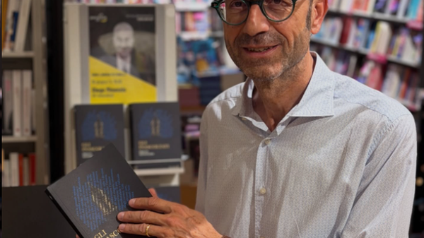 “Gli inascoltati” conquista i lettori. Il romanzo di Diego Minonzio è già in ristampa