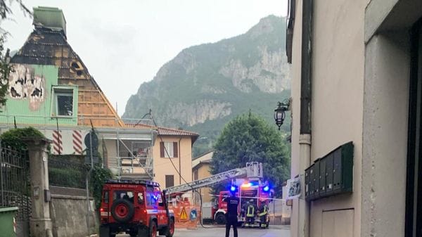 Bonacina: il vento scoperchia l’asilo andato in fiamme