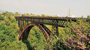 Nuovo ponte di Paderno: Rfi bandisce concorso internazionale. «Ignorati gli enti locali»
