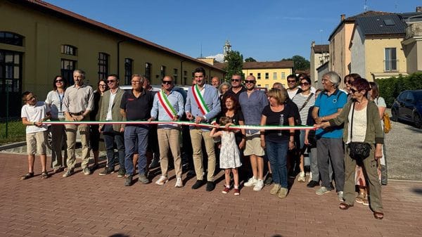 Bosisio Parini, inaugurato il nuovo parcheggio per scuola e canoa club
