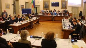 Il consiglio comunale di Lecco: FdI gruppo più numeroso in aula, tanti nuovi eletti