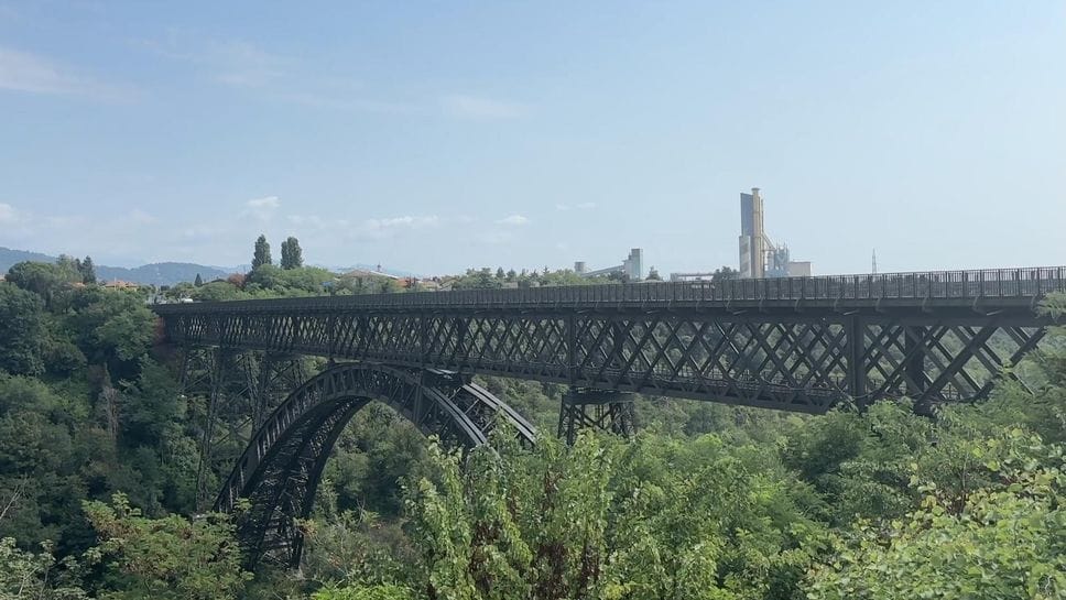 Critiche al nuovo ponte tra Paderno e Trezzo: i sindaci protestano