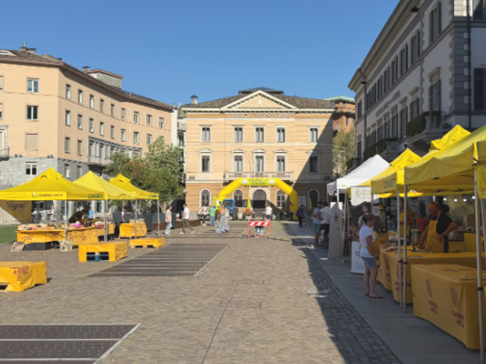 Sondrio si colora di giallo con la Notte di Coldiretti