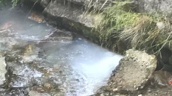 Montespluga: siero del latte nel fiume Liro: «Inquina più della fognatura»