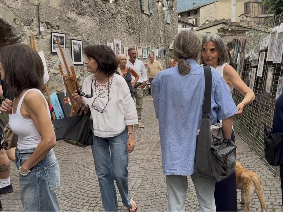 “Scarpatetti Arte”: a Sondrio galleria a cielo aperti, musica e laboratori