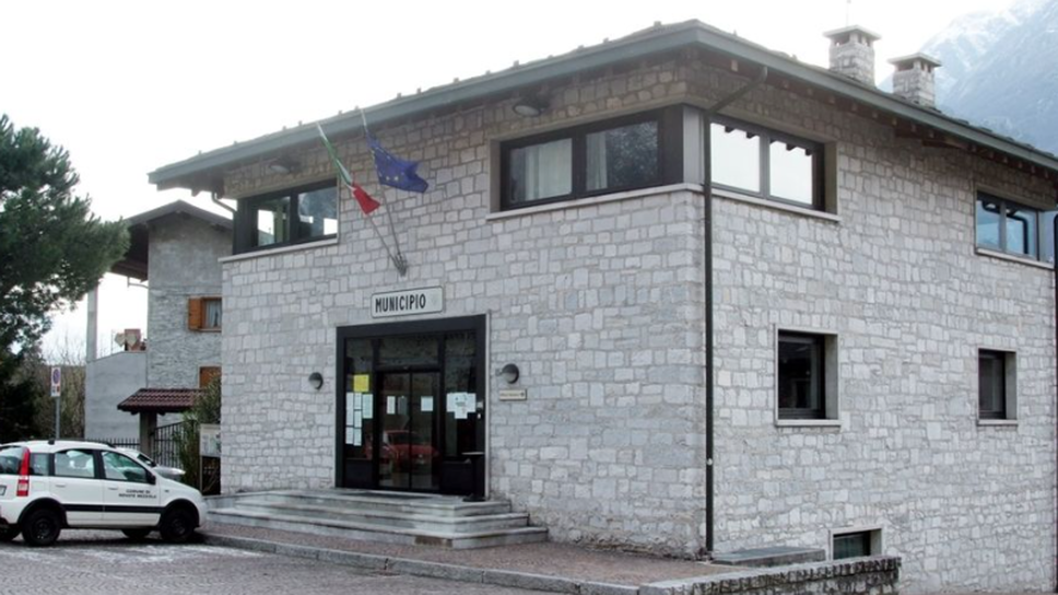 Roditori in centro a Novate Mezzola