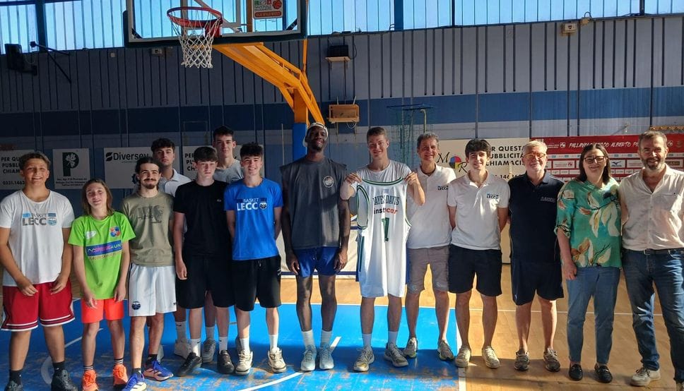 Basket: l’ex Nba Hayes-Davis si allena al Bione 