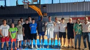 Basket: l’ex Nba Hayes-Davis si allena al Bione 