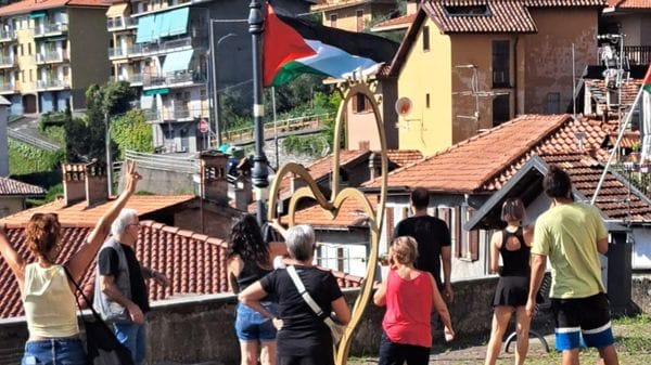 Perledo, presidio pro-pal contro il resort 