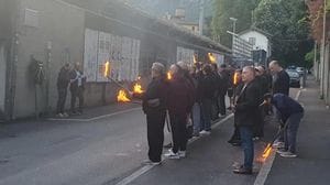 Multe ai manifestanti del 27 aprile, la polemica si allarga