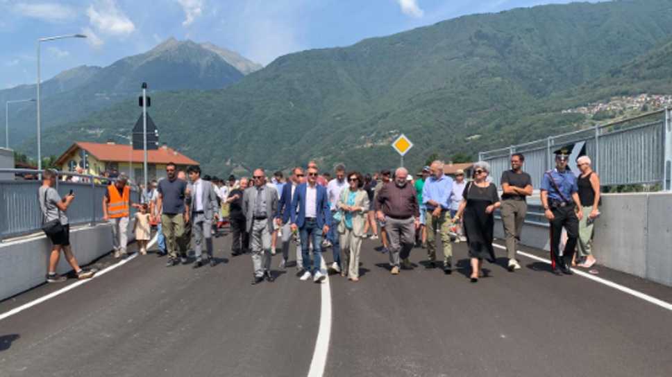 Buglio, inaugurato il nuovo sottopasso sulla Statale 38: addio al passaggio a livello di Selvetta