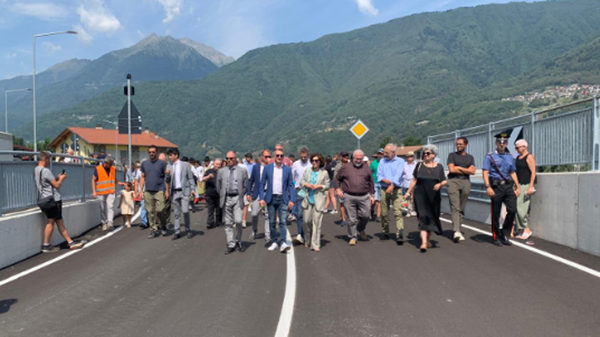 Buglio, inaugurato il nuovo sottopasso sulla Statale 38: addio al passaggio a livello di Selvetta