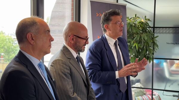 Immagine per italpress-qEzr