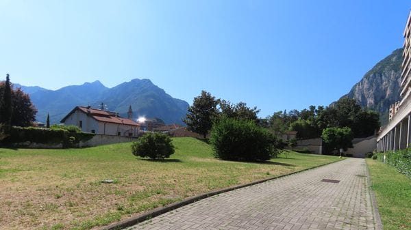 Lecco, hub del trasporto pubblico: il Tar annulla l’esproprio dell’area verde di via Balicco