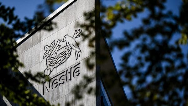 Nestlé Waters diventa Peranel: cambia l’assetto, riflettori anche sulla Levissima di Cepina