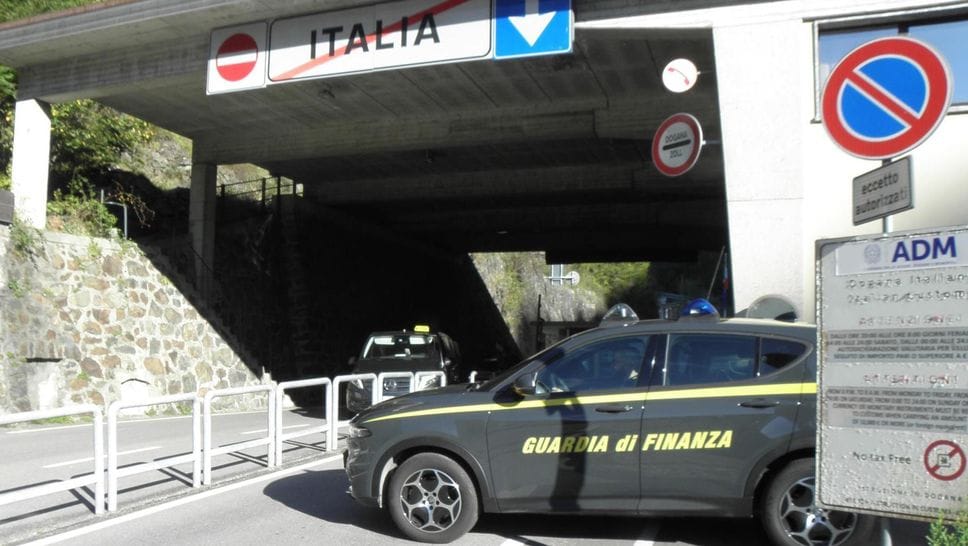 Tirano, Valico di Piattamala: sequestrati 7.500 euro a un evasore fiscale