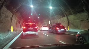 Weekend di code sulla SS36. «Spostate i lavori»