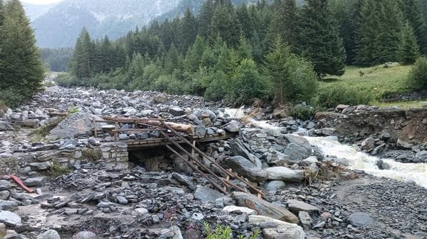 Sondalo: decine di persone isolate tra la frazione di Fumero e la Val di Rezzalo per una frana