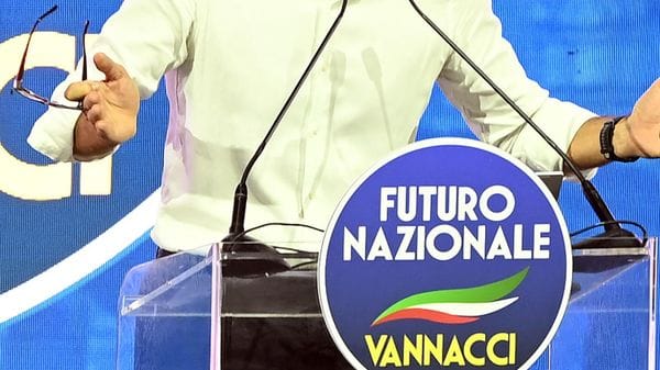 Giravolte lecchesi nel segno di vannacci