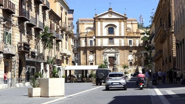 Immagine per italpress-y4DR