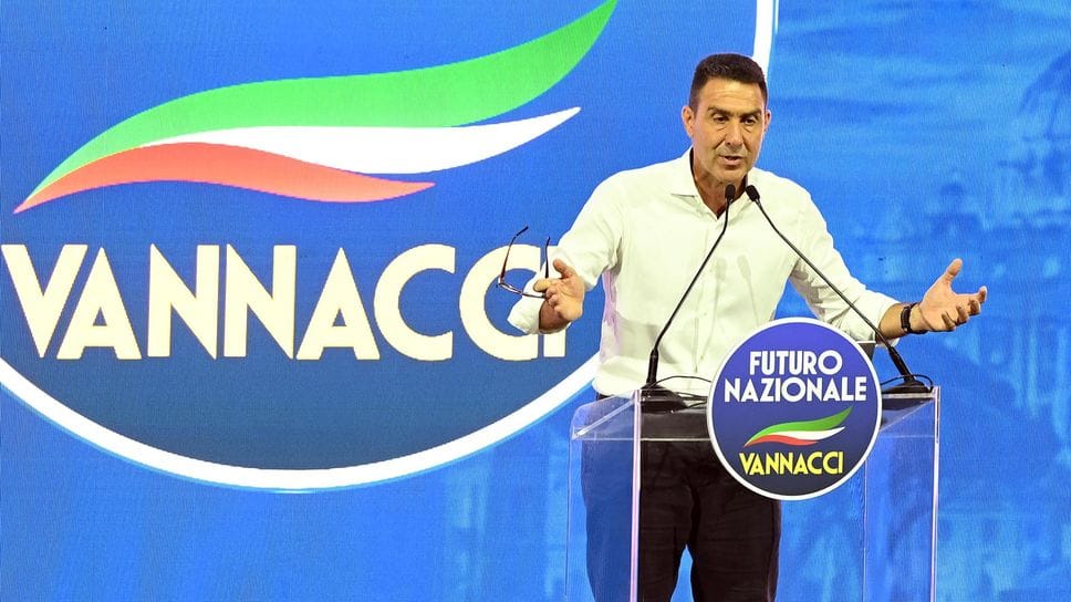 A tu per tu con Vannacci. «Fiocchi e Fermi fra i nostri? Non ci ho ancora parlato»
