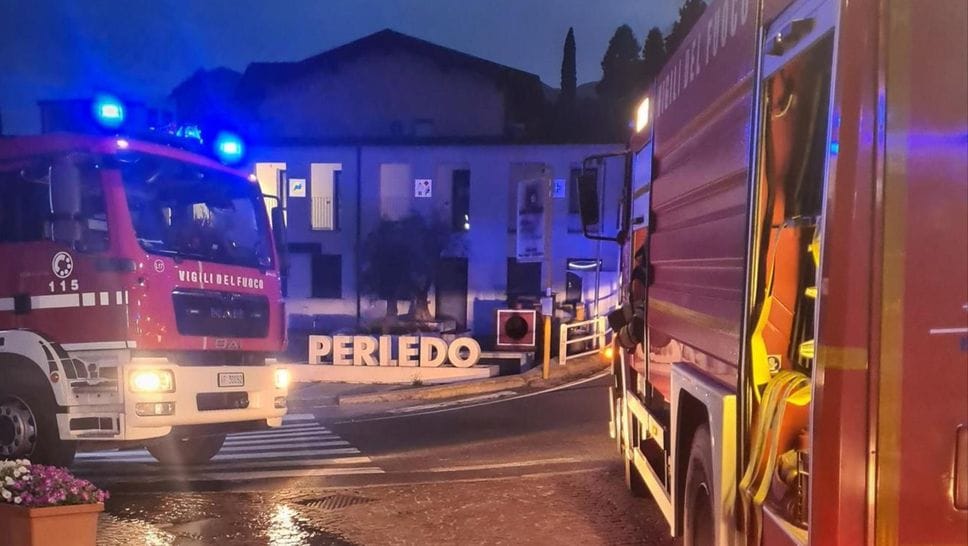 Incendio a Perledo: intervento notturno dei Vigili del Fuoco