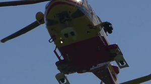 Operaio schiacciato dalla betoniera a Cino: resta grave il trauma alla gamba