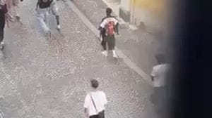 Lecco: rissa in centro, tre denunciati. La Questura identifica altri 16 giovani