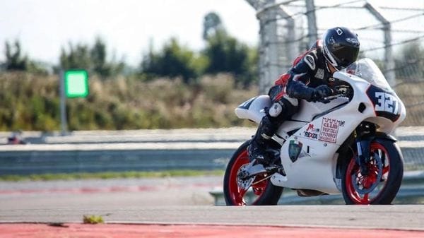 Motociclismo: Muttoni, un secondo posto che tiene aperta la corsa al titolo