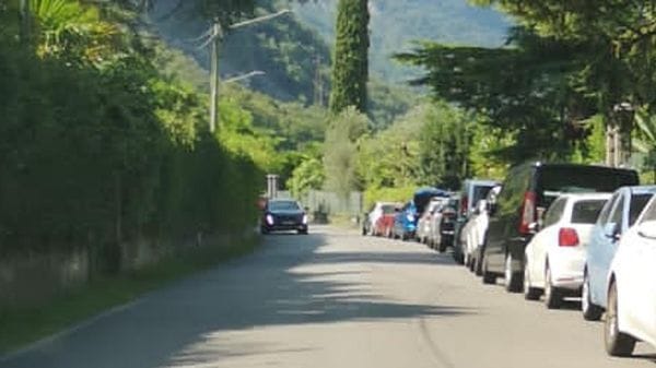 Riaperta la Lariana a Parè, ma resta l’allerta frane