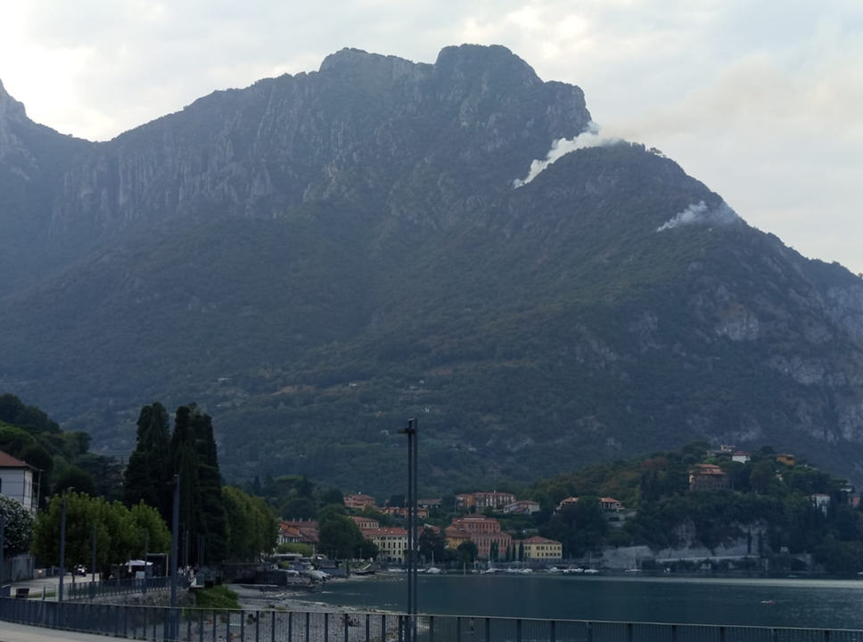 Moregallo, tornano due focolai. Intanto i Comuni fanno squadra contro gli incendi