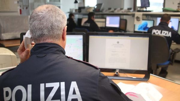 Sondrio, avviso orale a un 23enne per stalking e rapina