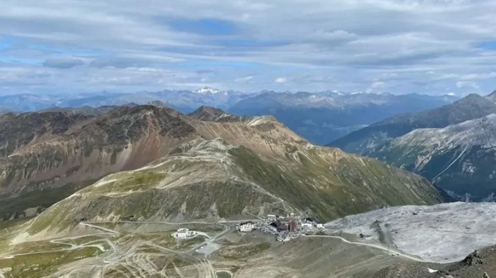 Ferragosto senza sci sullo Stelvio: sospesa l’attività sul ghiacciaio