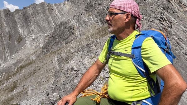 Valdidentro dà l’addio a Elio Franceschina: «Sarai per sempre la nostra Montagna»