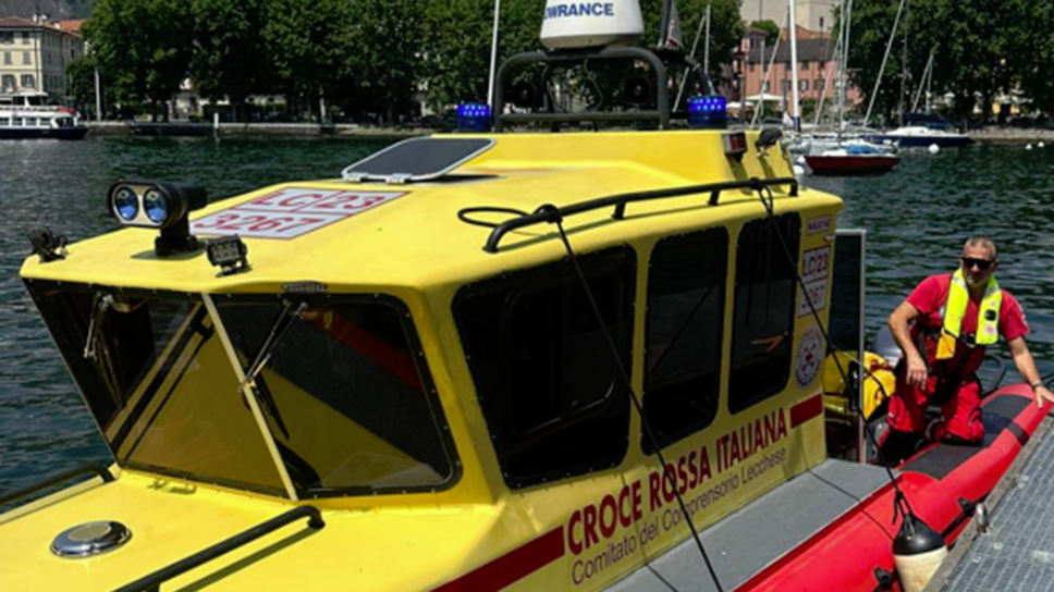  Idroambulanza in azione sul lago: due interventi in poche ore 
