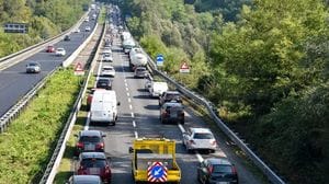 Ferragosto senza maxi esodo: traffico più fluido, ma è già bollino rosso per il 22 e 23 agosto