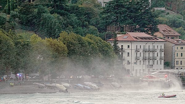 Bufera sul lago, rischi elevati.  E giovedì nuovi temporali a Lecco