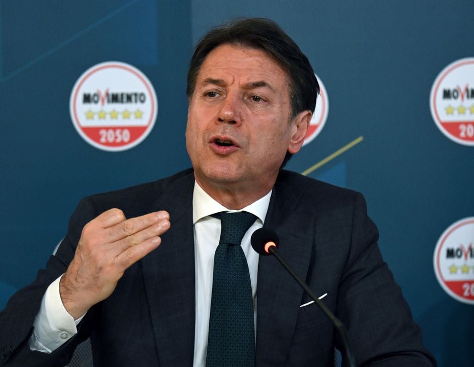 Conte, fuga in avanti sull’addio al “woke”
