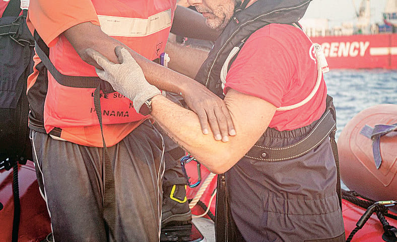 I migranti come pacchi. L’Europa che non c’è