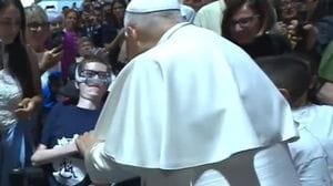 Lecco, il Papa incontra Pietro al Meeting: «È stata una grazia»