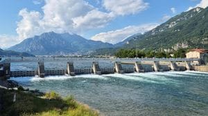 Riserve idriche, le piogge riducono il deficit: laghi in forte recupero
