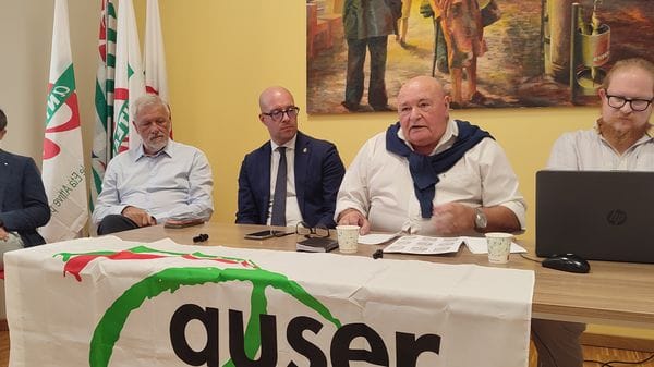 Auser: presentata la nuova web app per i servizi sociali