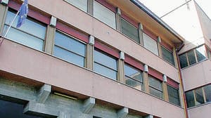 Parini, sostituiti i lucernari per fermare le infiltrazioni d’acqua