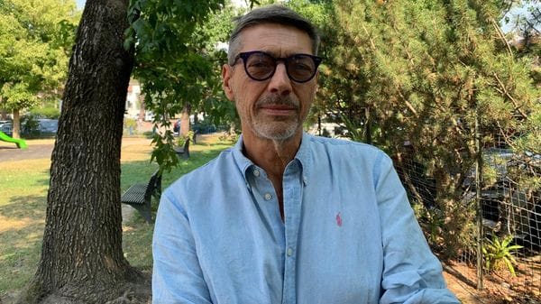 L’addio a Carlo Borlenghi, il ricordo di Velasco Vitali: «Se n’è andato un amico»