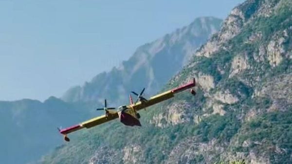 Incendio a Gordona, 60 ettari bruciati: «Ora serve la pioggia»