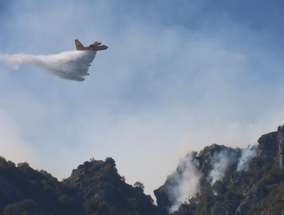 Moregallo, lotta contro il fuoco: qual è la situazione